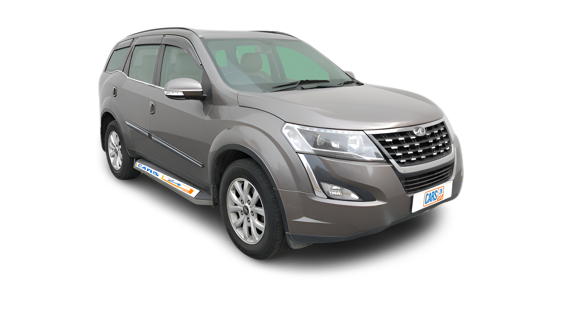 Mahindra XUV500-img